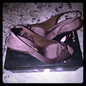 Nina Maria chocolate luste, slingback satin shoes